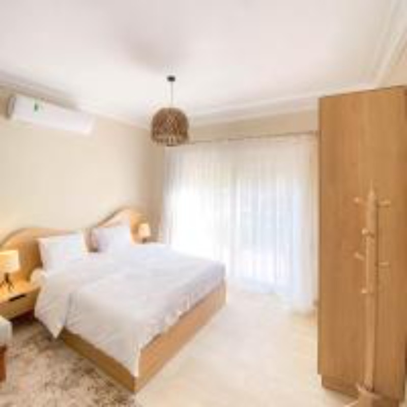 Royal Penthouse details